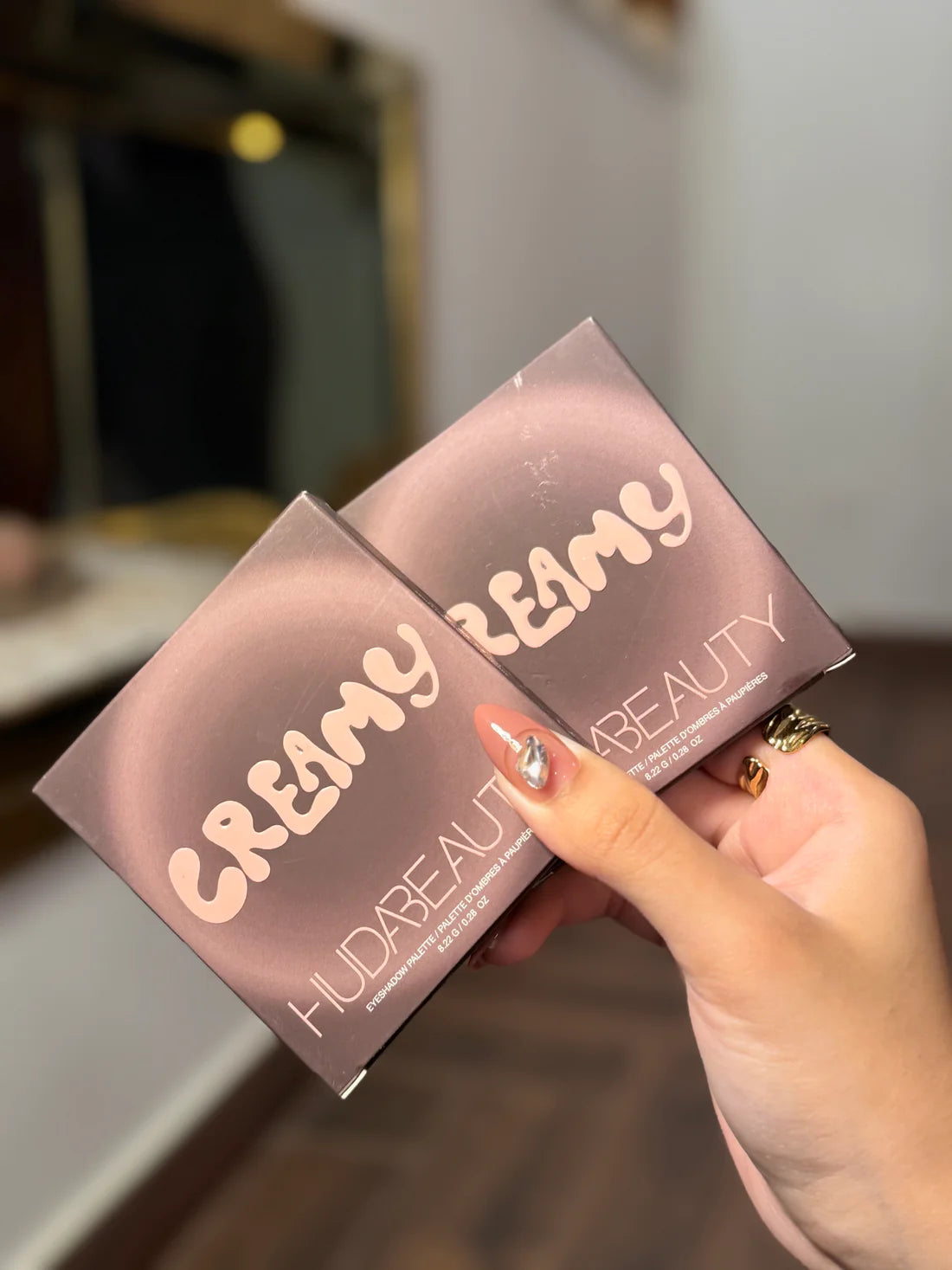 HUDA BEAUTY Creamy Obsessions Eyeshadow Palette
