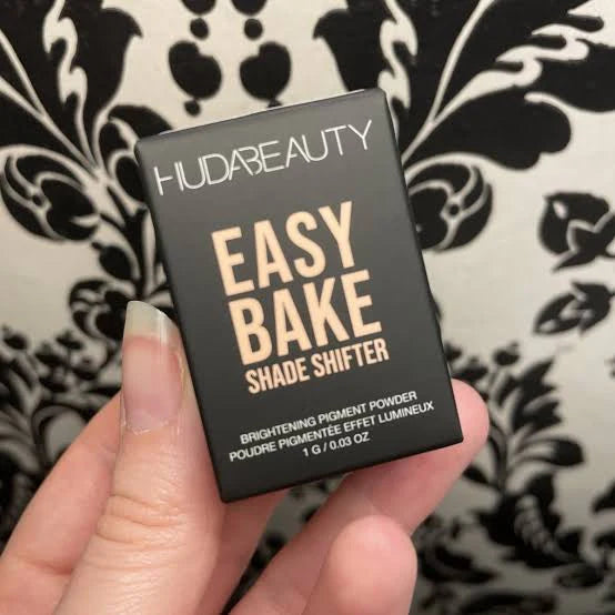 Huda Beauty Easy Bake Shade Shifter – Color Correcting Setting Powder Full Size